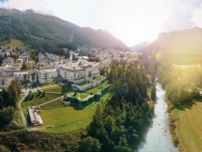 Гостиница Grand Hotel Kronenhof  Понтрезина